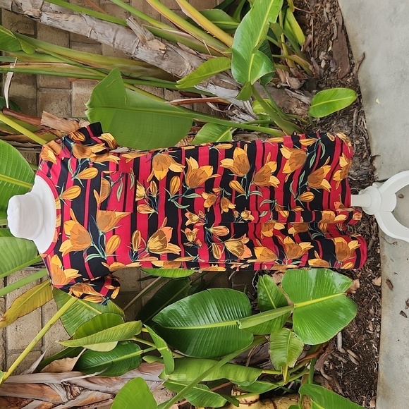 Lularoe red black yellow floral Carly dress extra extra small - Picture 1 of 6